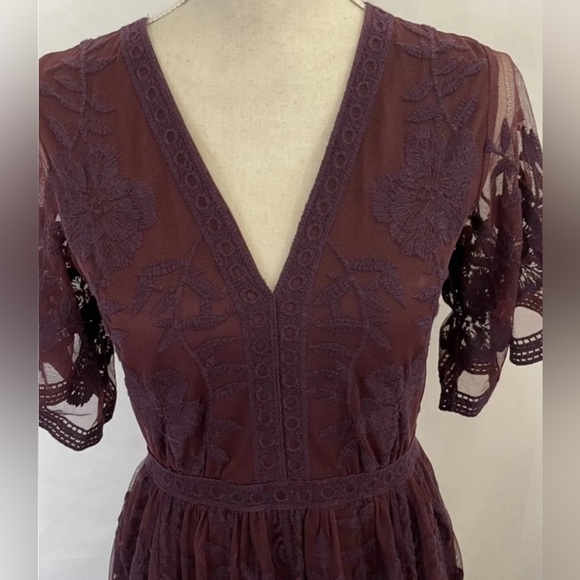 Altar'd State Marionette Maxi All Lace Dress Medium Deep Burgundy Mid Sleeve - Picture 6 of 8